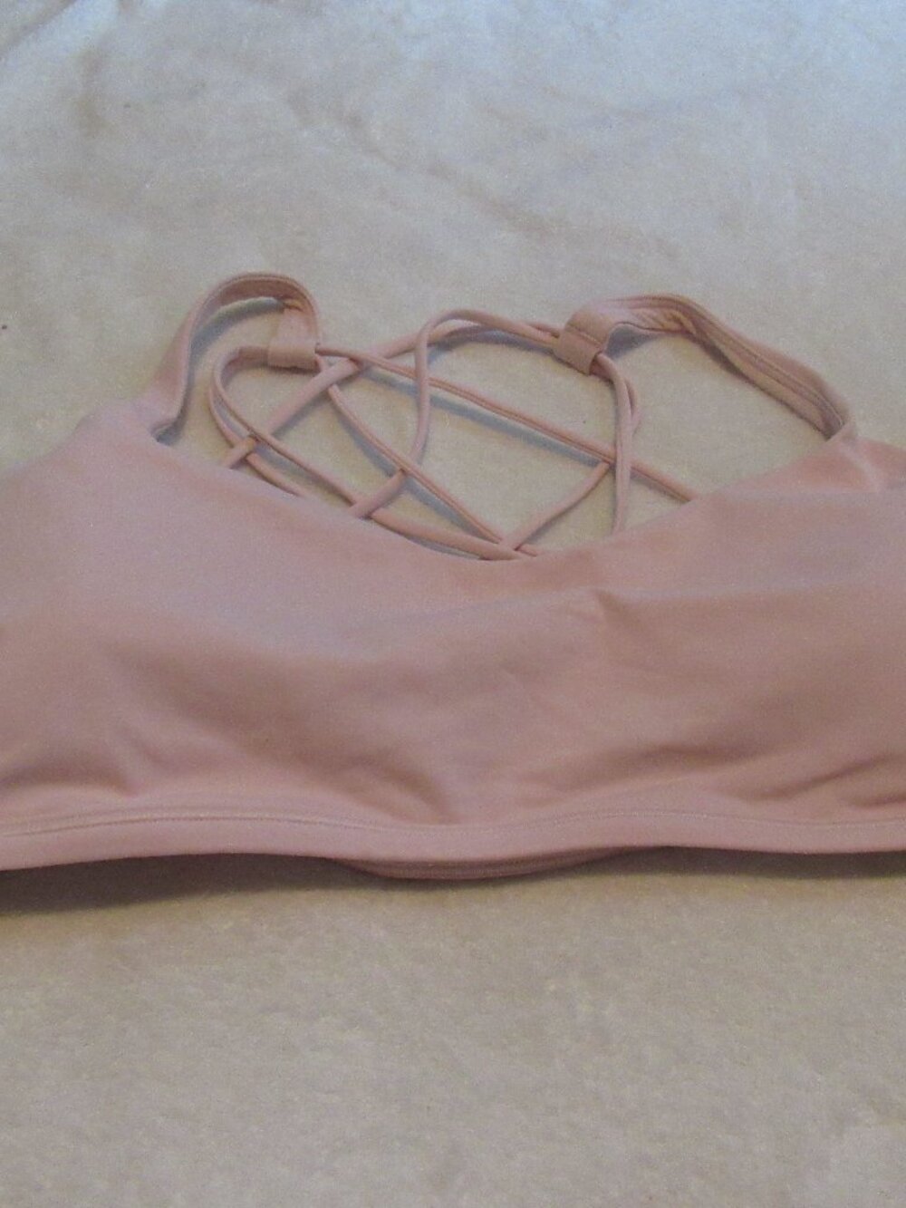 Lululemon Free to Be Bra Size 14 Pink NWT